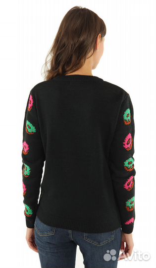 Свитер новый,48