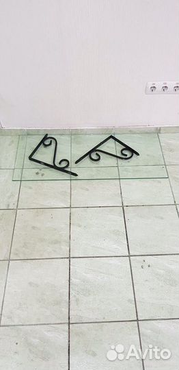 Полки настенные.поштучно