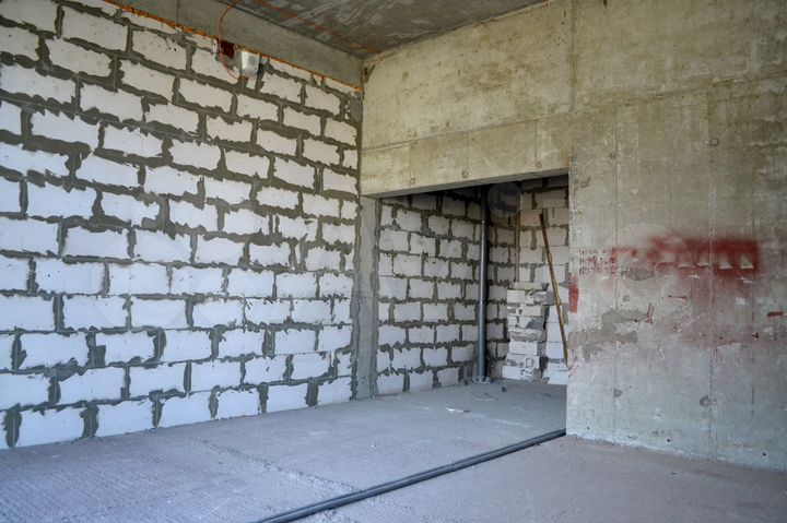 2-к. апартаменты, 70,4 м², 1/14 эт.