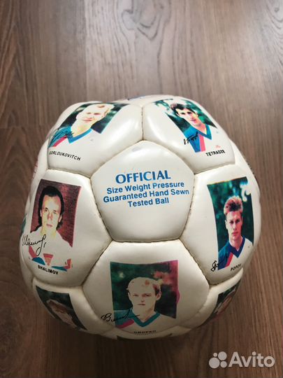 Мяч футбольный новый коллекционный 1994