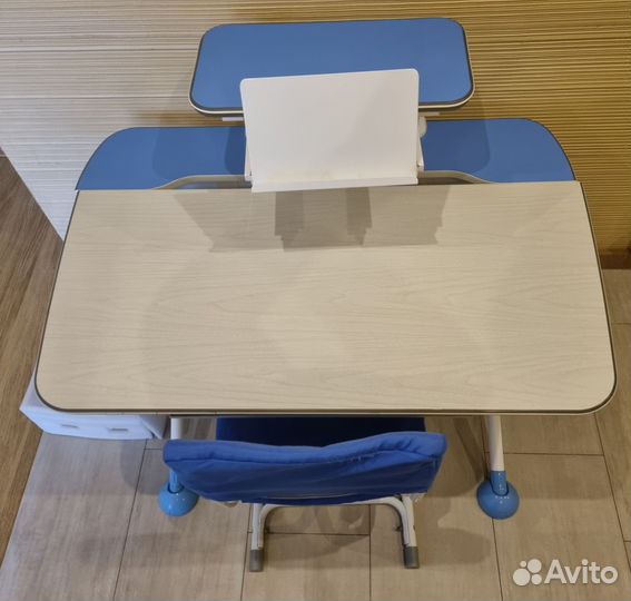 Растущий стол и стул Дэми