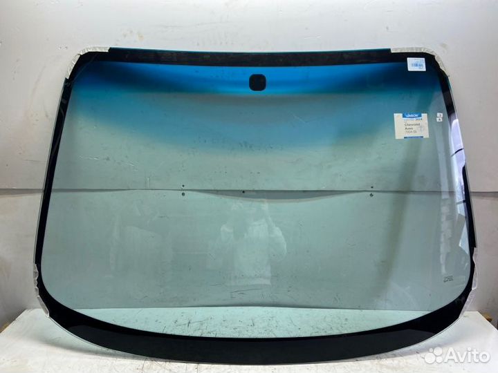 Стекло лобовое (ветровое) Chevrolet Aveo (T200)