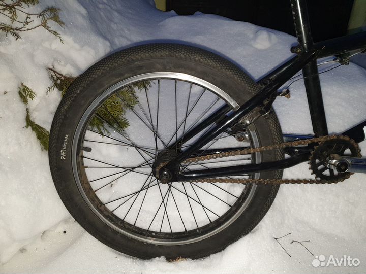 Cult Gateway A Black-w/Chrome Cranks-classic Gum T