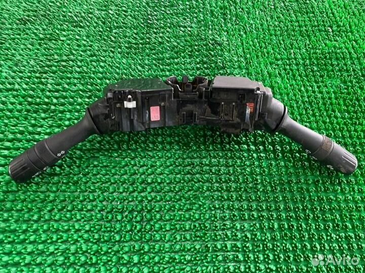 Подрулевой переключатель Toyota Tacoma