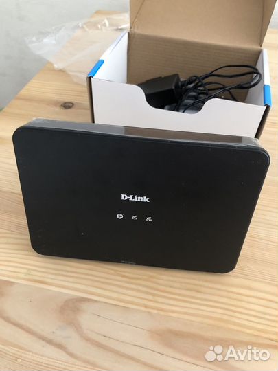 Wi-Fi роутер D-Link DIR842 AC1200