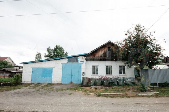 Дом 61,2 м² на участке 6 сот.