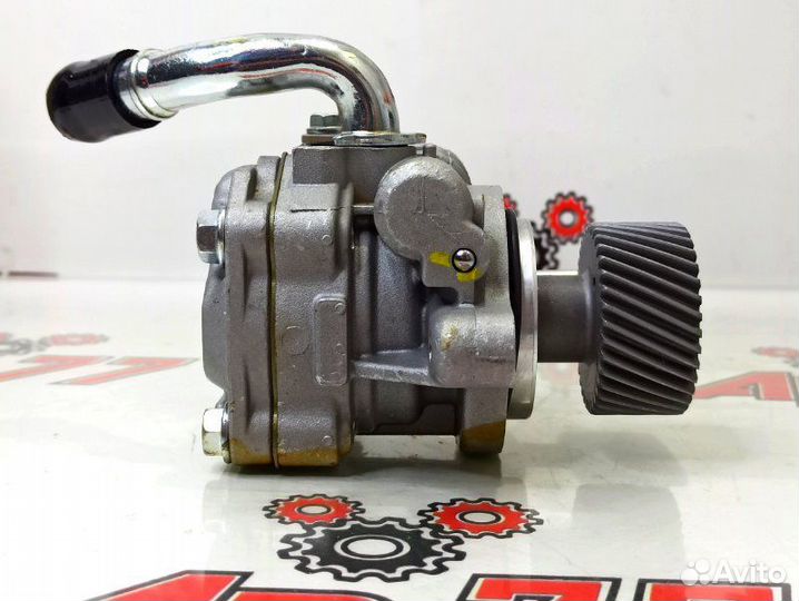 Насос гидроусилителя Mazda WL Ur5632600