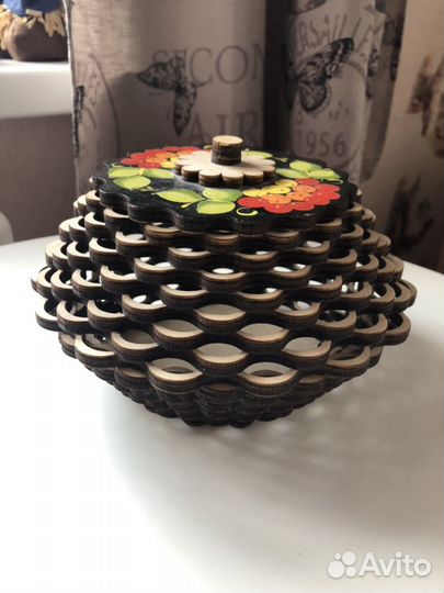 Декоративная корзина
