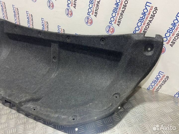 Обшивка крышки багажника Toyota Camry V40