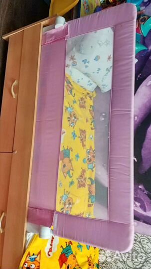 Борт защитный на кровать детскую или взрослую