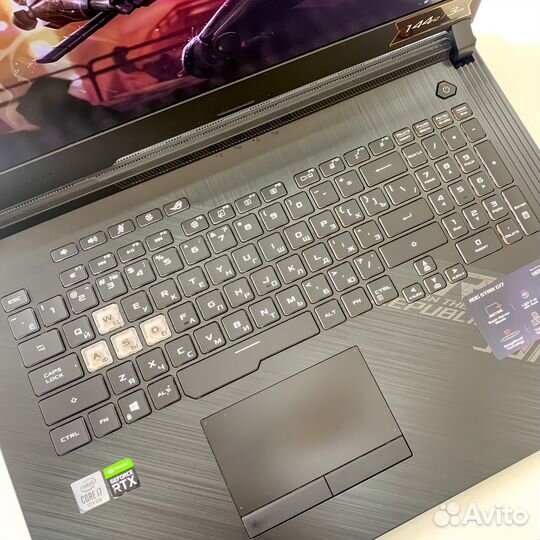 Игровой ноутбук Asus i7/2060/SSD1Tb/17,3/IPS/144Hz