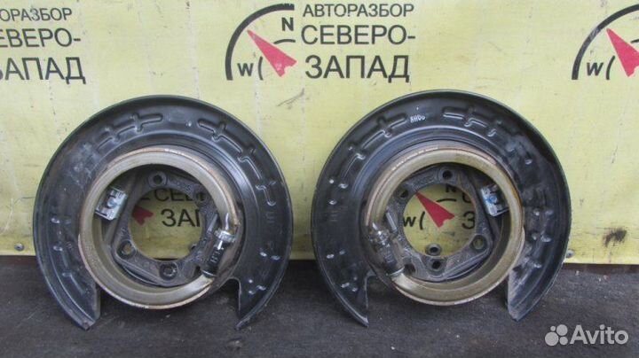 Колодки тормозные задние правые Hyundai Sonata LF