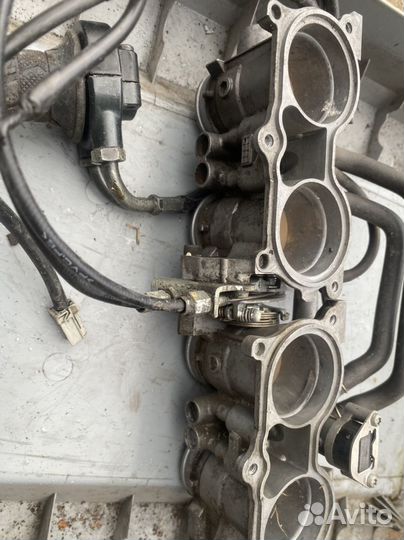 Блок дроссельных заслонок на PC40 600rr 2009