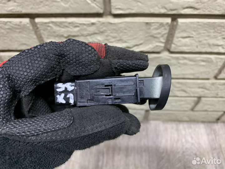 Hyundai IX 35 Кнопка обогрева заднего стекла