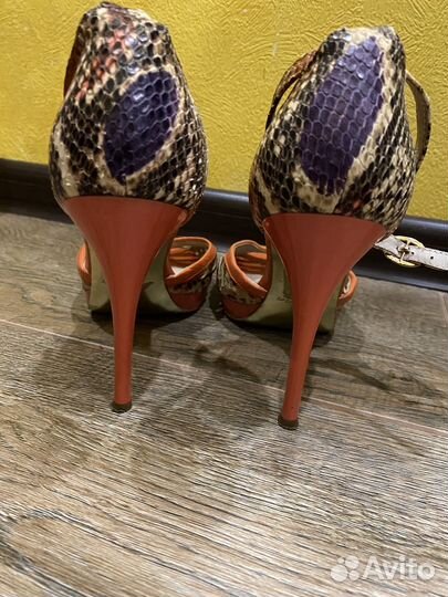 Босоножки 37 (38) размер из натуральной кожи