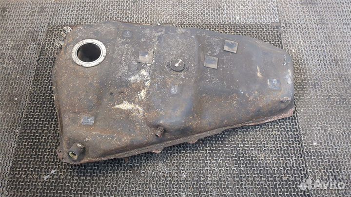 Бак топливный Toyota Corolla Verso, 2002