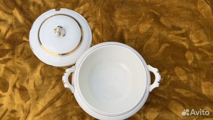 Фарфоровая супница СССР