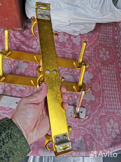 Металлическая вешалка времен СССР-4 штуки