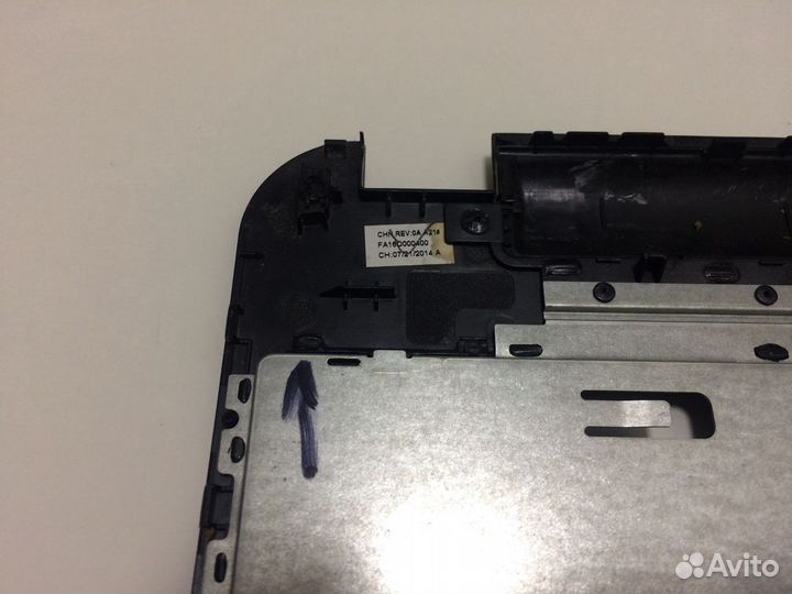 Топкейс ноутбука Dell 15-3537