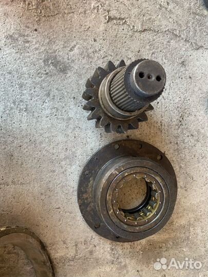 Запчасти на Бульдозер Komatsu D355A-3