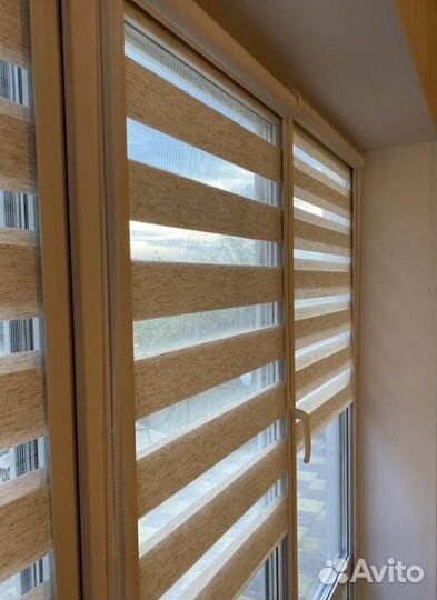 Рулонные шторы зебра в коробе M9055