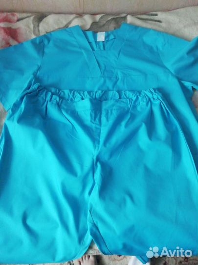 Медицинский костюм