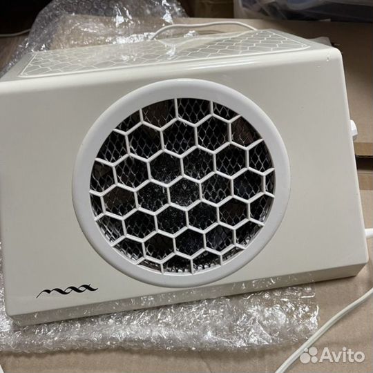 Пылесос для маникюра max