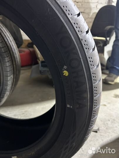 Yokohama BluEarth AE51 225/50 R17