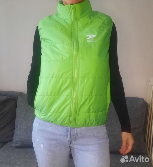 Жилет размер 42