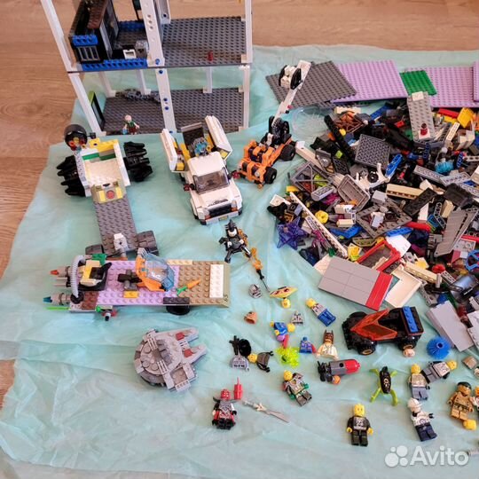 Конструкторы Lego россыпью