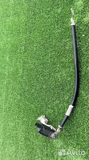 Клемма аккумулятора минусовая Mercedes W213