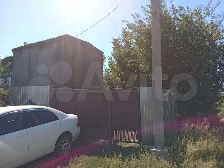 Дача 20 м² на участке 12 сот.