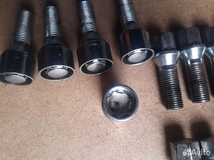 Колесные болты 141.5 HD