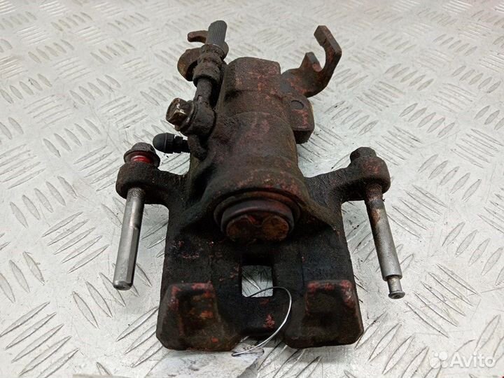 Суппорт задний левый для Mazda 6 GG gjza2699ZB