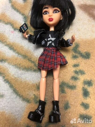 Кукла монстер хай