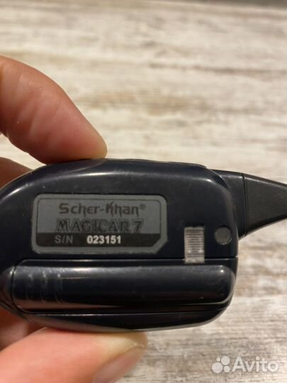 Аатомобильна сигнализация Шерхан Магикар 7