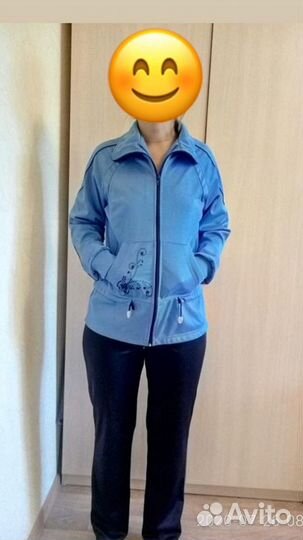 Спортивный костюм женский