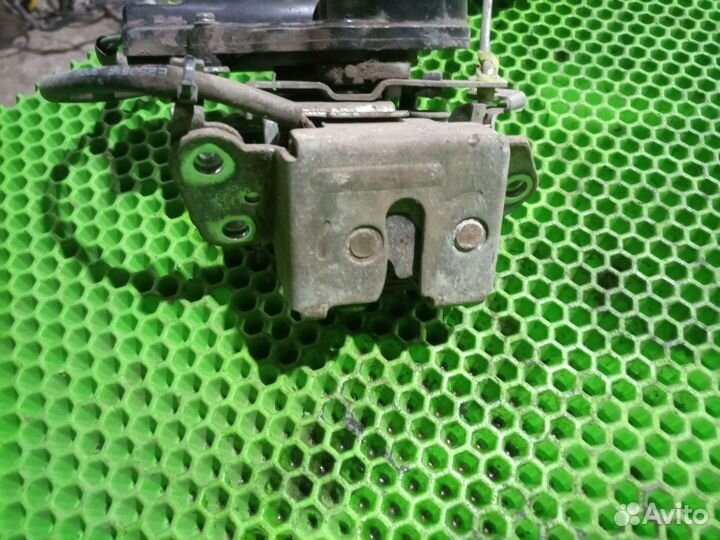 Замок багажника Lifan X60 Лифан Х60