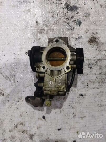 Дроссельная заслонка Citroen Xantia 2000г