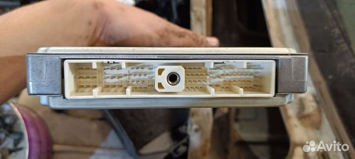 Эбу Nissan Sunny/AD YD22