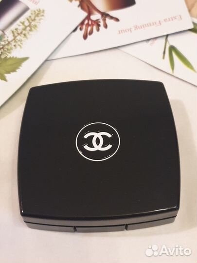 Пудреница (футляр) от пудры Chanel