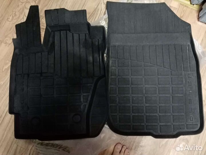 Коврики Рено Дастер