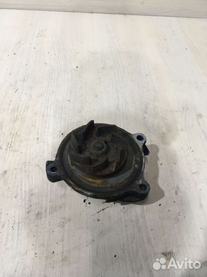 Помпа водяная насос Audi 100 C4 2.5 TDI
