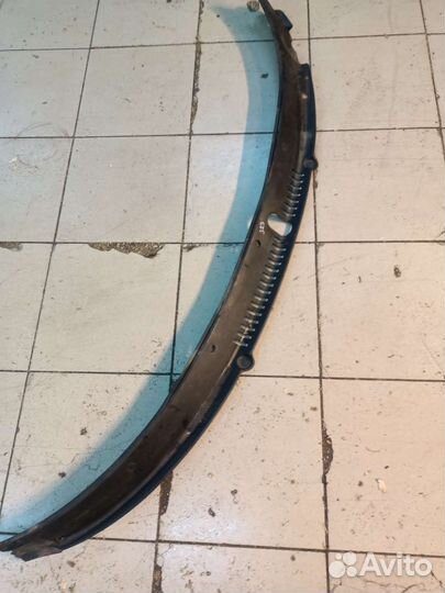 Жабо Mazda 323 BG