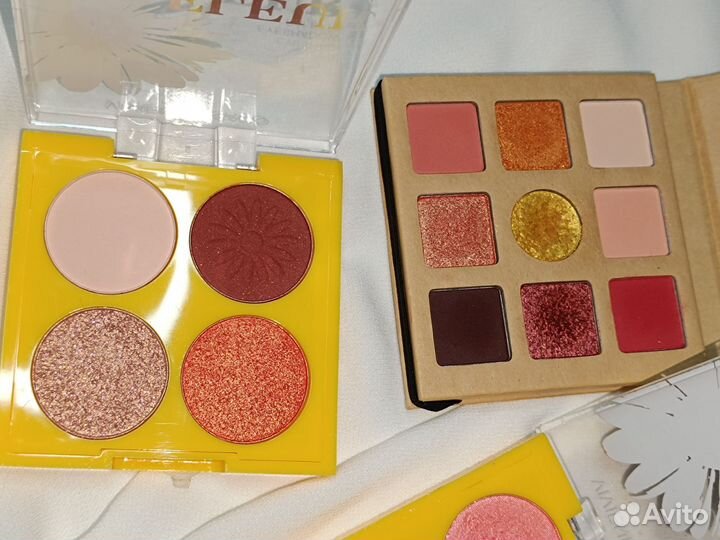 Палетки новые для макияжа