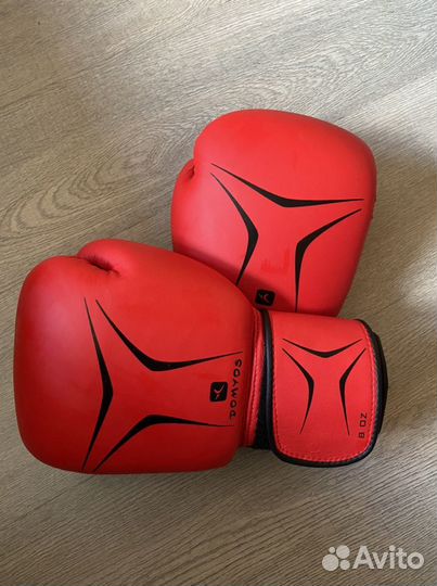 Боксерские перчатки 8oz