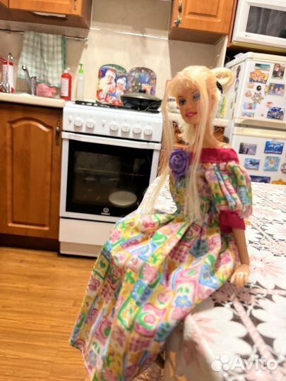 Кукла барби