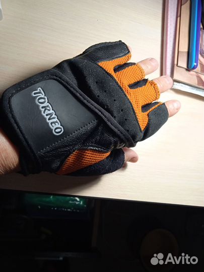 Спортивные перчатки вело