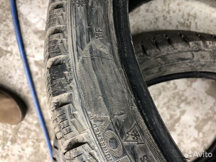 Triangle PL01 225/40 R18 95W