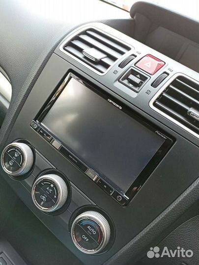 Carrozzeria avic RZ-300